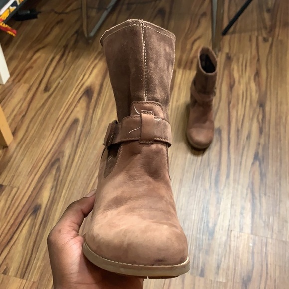 Timberlands EarthKeepers Brown  Leather Boots (9) - Picture 8 of 14